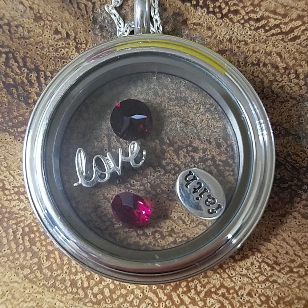 Origami Owl Twist Locket with Charms